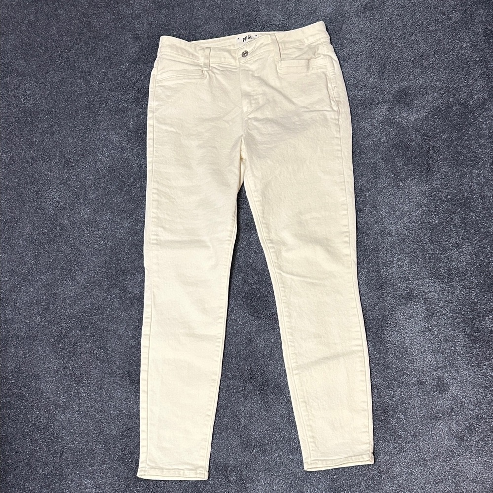 PAIGE Hoxton Women's Light Cream Skinny Jeans size 29. NWOT washed never worn.
